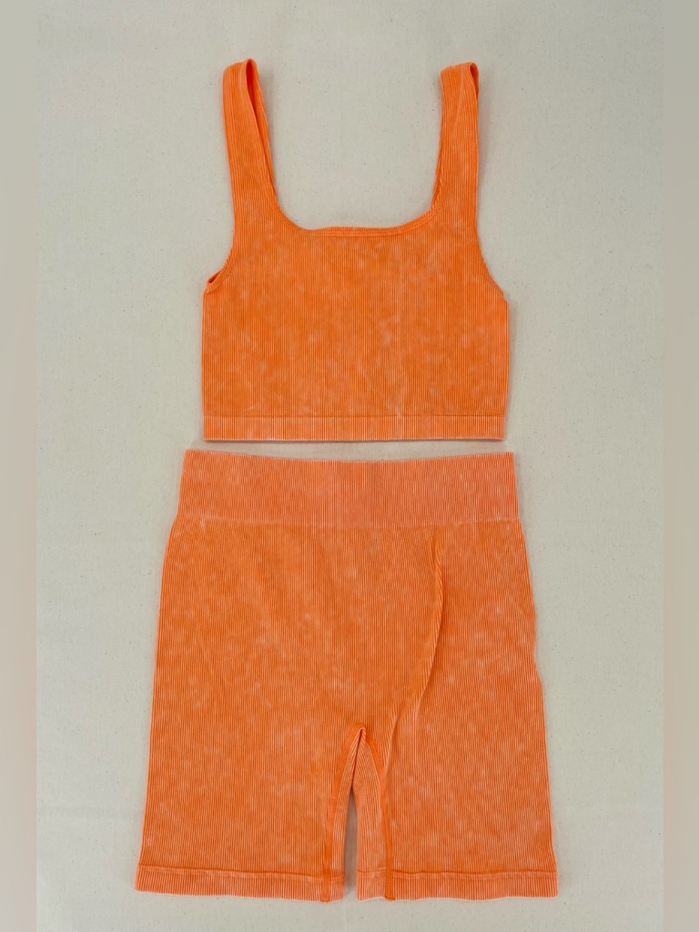 ANWND Ribbed matching set - Picture 2 of 7